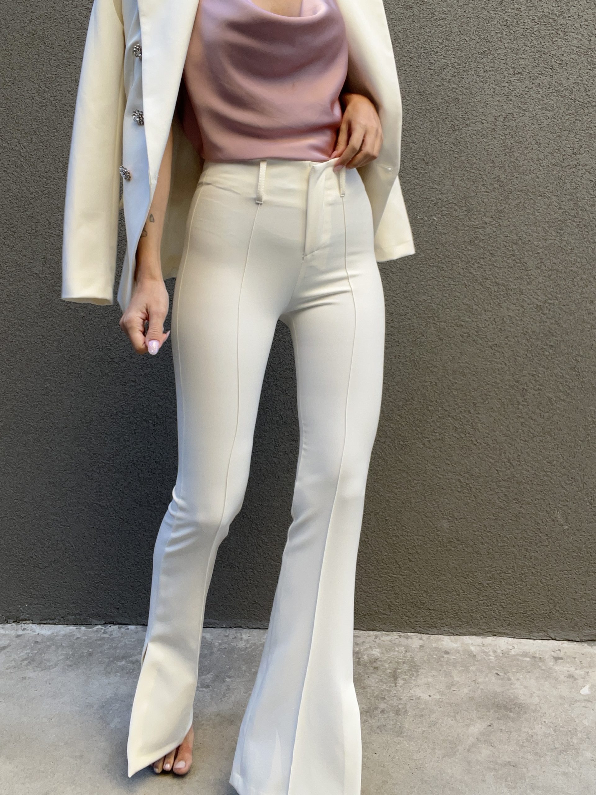 1D6C8304-91AD-4D67-AB73-5FAF7829DD74