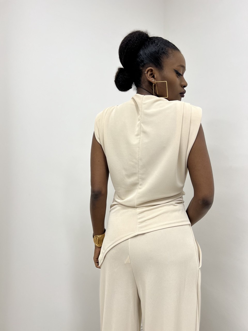 photo_2025-04-12_19-41-36 (2)