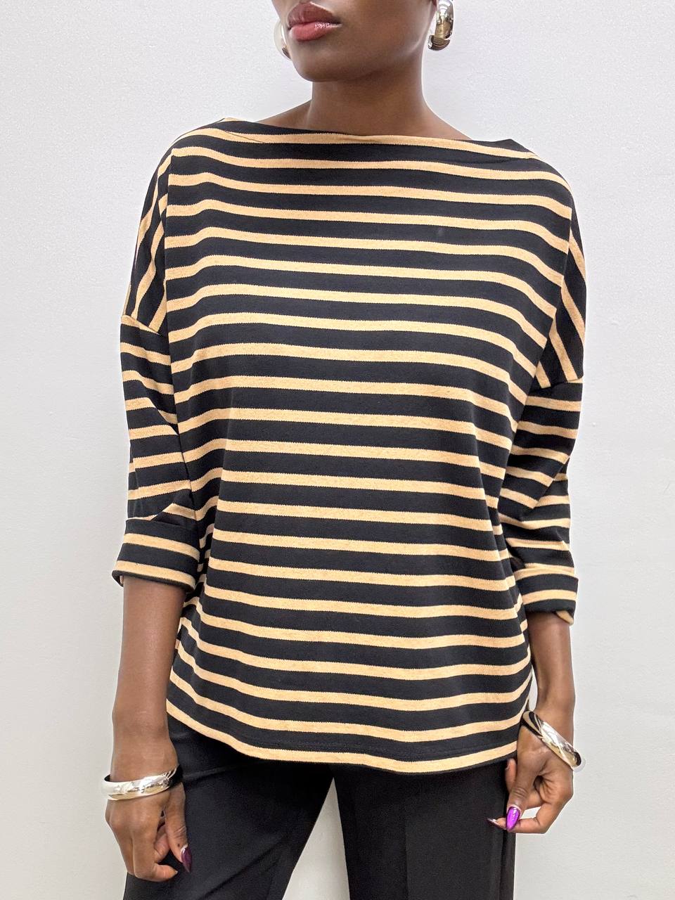 photo_5972024722713593909_y