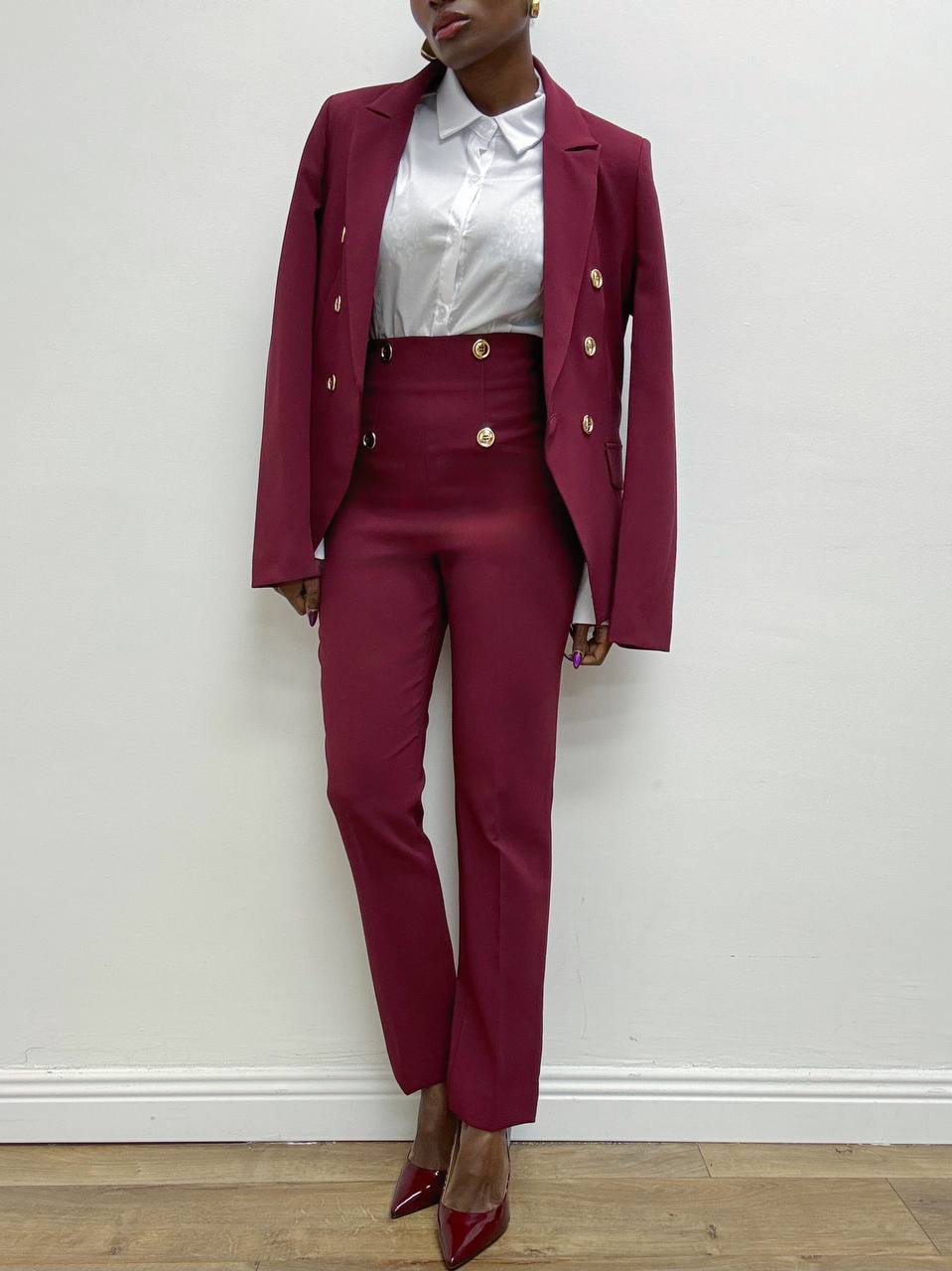 photo_5972024722713593943_y