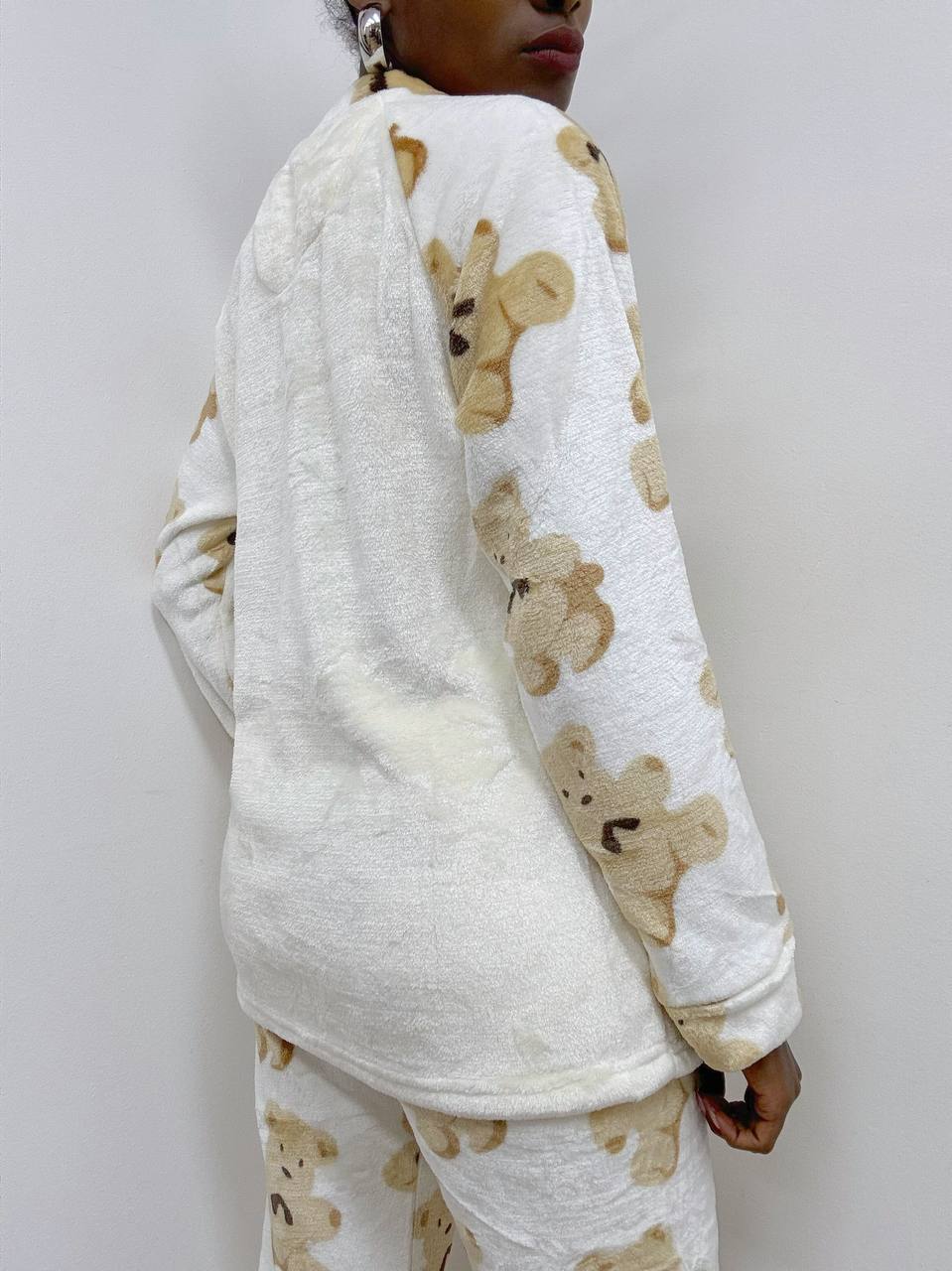 photo_2025-12-01_19-56-25