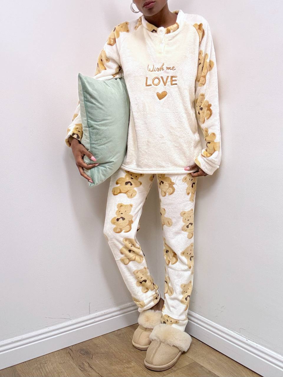 photo_2025-12-01_19-56-26