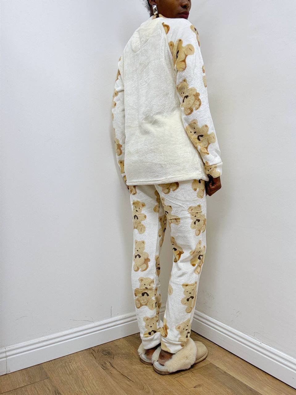 photo_2025-12-01_19-56-27